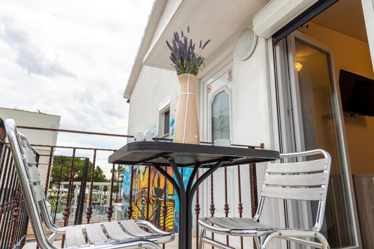 Villa Umag Seafront Eksteriør bilde
